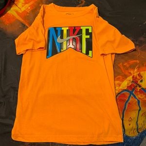 Boys Nike T-shirt